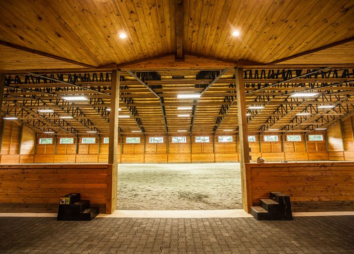 Commercial Horse Barns, Indoor Riding Arena