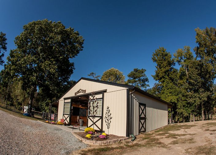 custom private horse barns