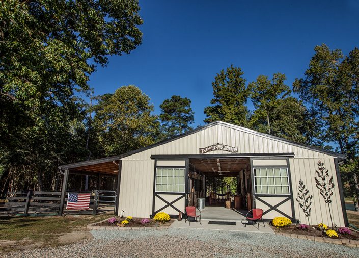 custom private horse barns