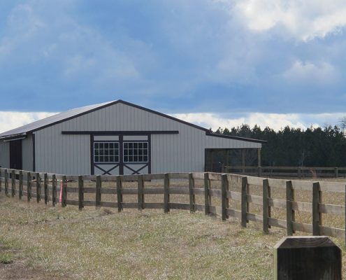 custom private horse barns