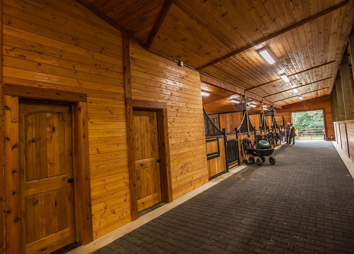 Commercial Horse Barns